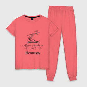 Женская пижама хлопок с принтом Hennessy в Кировске, 100% хлопок | брюки и футболка прямого кроя, без карманов, на брюках мягкая резинка на поясе и по низу штанин | Тематика изображения на принте: cognac | hennessy | бар | бармен | коньяк | хеннесси