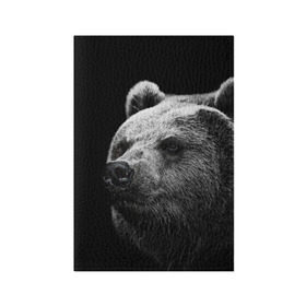 Обложка для паспорта матовая кожа с принтом Медведь в Кировске, натуральная матовая кожа | размер 19,3 х 13,7 см; прозрачные пластиковые крепления | Тематика изображения на принте: бурый | дикий | животное | медведь | россия | символ | тайги | фото | хищник | хозяин | черно белое