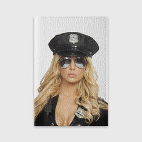 Обложка для паспорта матовая кожа с принтом Девушка полицейский в Кировске, натуральная матовая кожа | размер 19,3 х 13,7 см; прозрачные пластиковые крепления | блондинка | девушка | кожа | очки | форма | фуражка