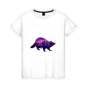 Женская футболка хлопок с принтом енот город в Кировске, 100% хлопок | прямой крой, круглый вырез горловины, длина до линии бедер, слегка спущенное плечо | вода | город | енот | залив | здания | огни | розовый | фиолетовый