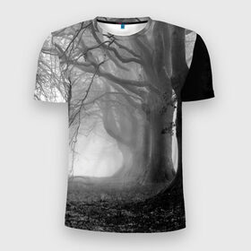 Мужская футболка 3D спортивная с принтом Туман в лесу в Кировске, 100% полиэстер с улучшенными характеристиками | приталенный силуэт, круглая горловина, широкие плечи, сужается к линии бедра | Тематика изображения на принте: black   white | fog | forest | morning | photo | silhouette | trees | деревья | лес | силуэт | туман | утро | фото | черно   белое