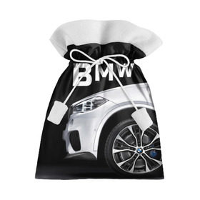 Подарочный 3D мешок с принтом BMW белая в Кировске, 100% полиэстер | Размер: 29*39 см | Тематика изображения на принте: bmw | x3 x4 x5 x6 x7 x8 | авто | автомобиль | блатная | бмв | бумер | бэха | иномарка | концерн | красивая | крутая | марка немецкая | машина | пацанский таз | прикольная | тачила | тачка