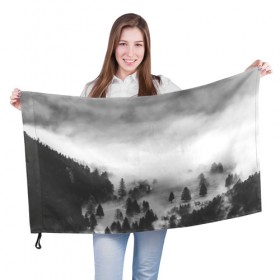 Флаг 3D с принтом Туманный лес в Кировске, 100% полиэстер | плотность ткани — 95 г/м2, размер — 67 х 109 см. Принт наносится с одной стороны | бор | деревья | дым | елки | лес | природа | туман | чб | черно белое