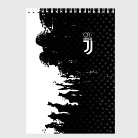 Скетчбук с принтом RONALDO JUVE SPORT в Кировске, 100% бумага
 | 48 листов, плотность листов — 100 г/м2, плотность картонной обложки — 250 г/м2. Листы скреплены сверху удобной пружинной спиралью | cr7 | fc | клуб | криштиану роналду | роналдо | фк | форма | ювентус