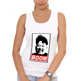 Женская майка хлопок с принтом BOOM КИМ ЧЕН ЫН в Кировске, 95% хлопок, 5% эластан |  | boom | kim chen eun | mems | ким чен ын | кнр | мемы | северная корея | ядерные ракеты
