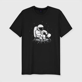 Мужская футболка премиум с принтом Как Согреться на Луне в Кировске, 92% хлопок, 8% лайкра | приталенный силуэт, круглый вырез ворота, длина до линии бедра, короткий рукав | астронавт | вселенная | звезды | космонавт | космос | луна | планета | простуда | юмор