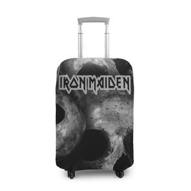 Чехол для чемодана 3D с принтом Iron Maiden в Кировске, 86% полиэфир, 14% спандекс | двустороннее нанесение принта, прорези для ручек и колес | бас | британия | брюс дикинсон | гитара | группа | дева | железная | метал | нико макбрэйн | рок | стив харрис | хеви | яник герс