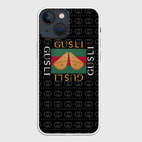 Чехол для iPhone 13 mini с принтом GUSLI в Кировске,  |  | Тематика изображения на принте: antibrand | gucci | gucci colors | gusli | антибренд | гусли | гучи | лого | логотип | мем | надпись | прикол | цвета гучи