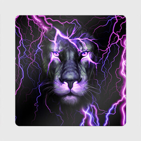 Магнит виниловый Квадрат с принтом НЕОНОВЫЙ ЛЕВ  NEON LION в Кировске, полимерный материал с магнитным слоем | размер 9*9 см, закругленные углы | lion | neon | голова | гроза | дикая кошка | животные | кот | кошка | лев | молния | неон | тигр | хищник
