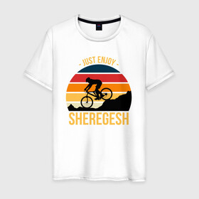 Мужская футболка хлопок с принтом Just enjoy. Sheregesh в Кировске, 100% хлопок | прямой крой, круглый вырез горловины, длина до линии бедер, слегка спущенное плечо. | gesh | sheregesh | велоспорт | вершина | геш | горы | горы шерегеша | отдых | шерегеш