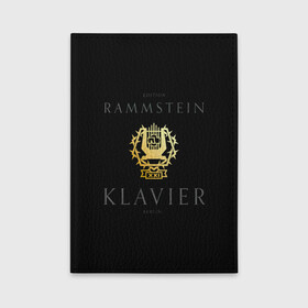 Обложка для автодокументов с принтом Rammstein XXI - Klavier в Кировске, натуральная кожа |  размер 19,9*13 см; внутри 4 больших “конверта” для документов и один маленький отдел — туда идеально встанут права | lindemann | rammstein | ramstein | till lindemann | альбом | кристоф шнайдер | лоренц | метал | немецкая | оливер ридель | пауль ландерс | раммштайн | рамштайн | рихард круспе | рок группа | тилль линдеманн